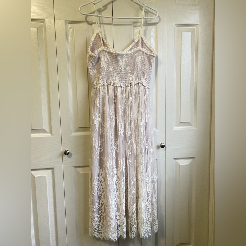 New Aritzia Wilfred Tuberose Dress Lace tiered midi dress - Picture 8 of 11